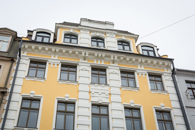 17 Šķūņu Street Restored Facade 009