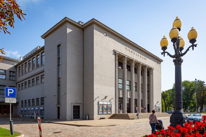 [02] Facade after renewal (The Unity House in Daugavpils)