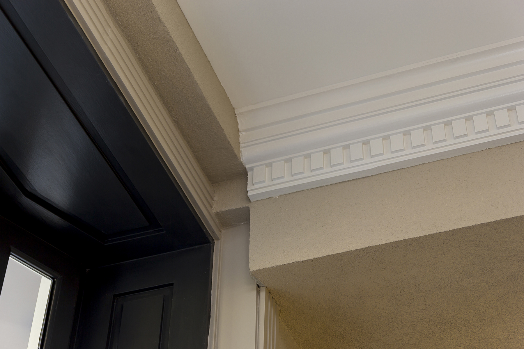 Historical Kolonade Building Turns into a Restaurant – RESTORATION | AS ...